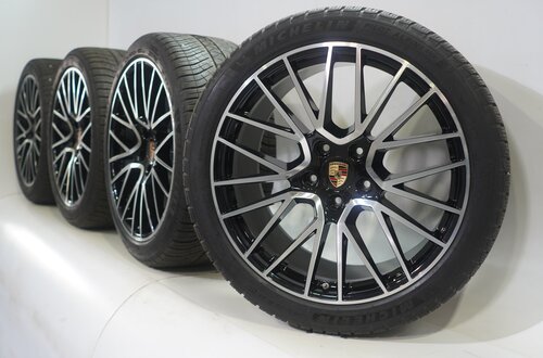 Porsche Porsche Cayenne E3 21 inch rims Michelin Winter tires Original