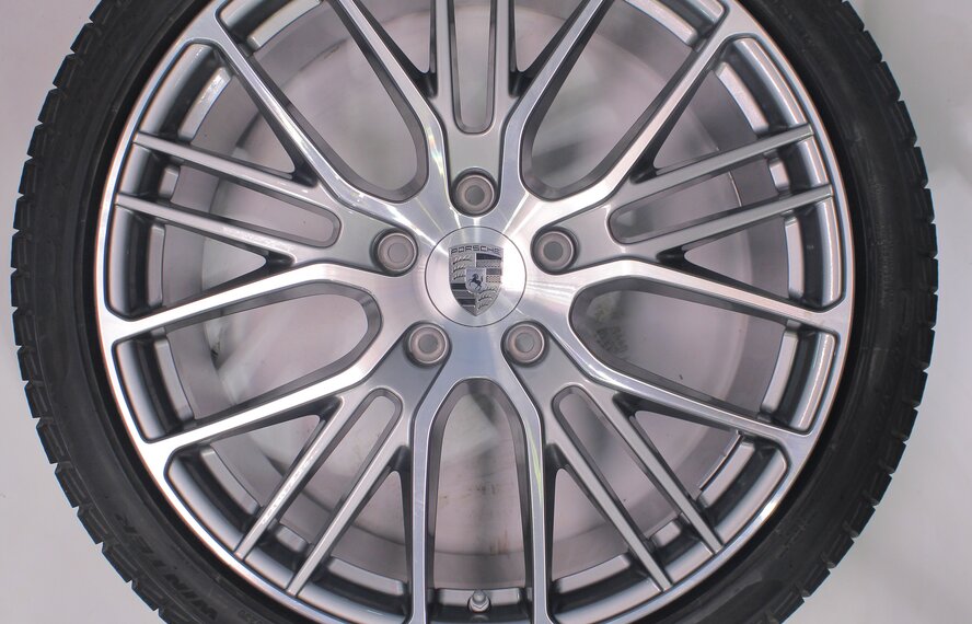 Porsche Porsche Panamera 971 21 inch wheels Pirelli Winter Tires Original