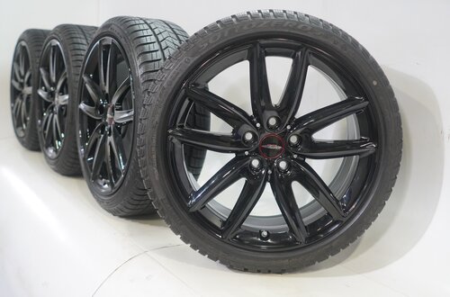 Mini Mini Clubman F54 JCW815 18 inch rims Pirelli Runflat Winter tires Original