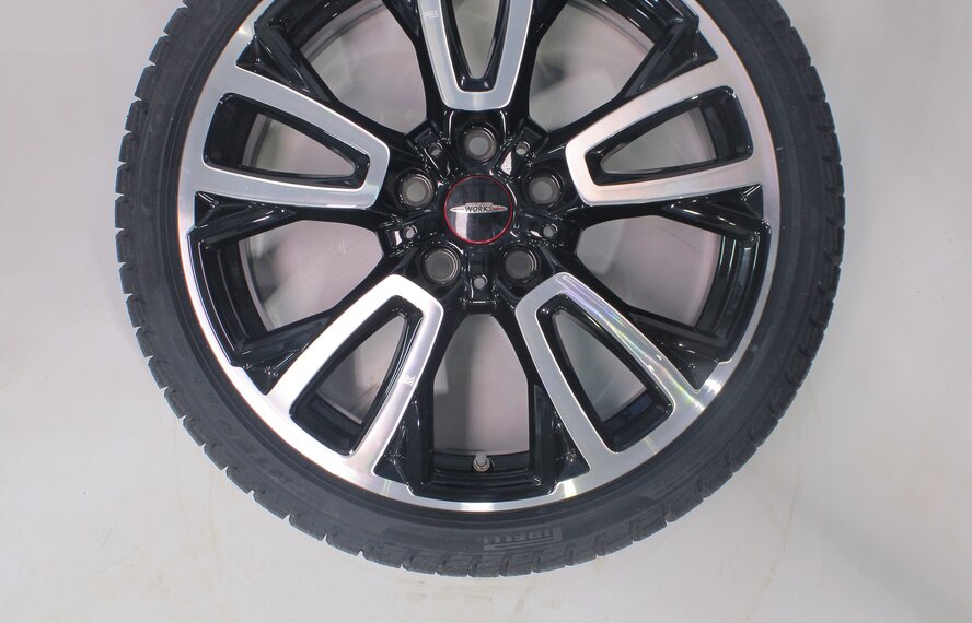 Mini Mini Cooper / S / One / Convertible F55 F56 F57 JCW902 18 inch rims Pirelli Winter tires New Original