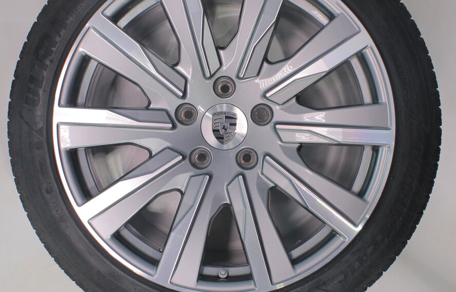 Porsche Porsche Taycan 4S S Turbo 20 inch rims Goodyear Winter tires Original