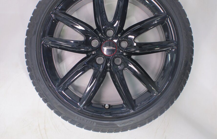 Mini Mini Clubman F54 JCW815 18 inch rims Pirelli Runflat Winter tires Original