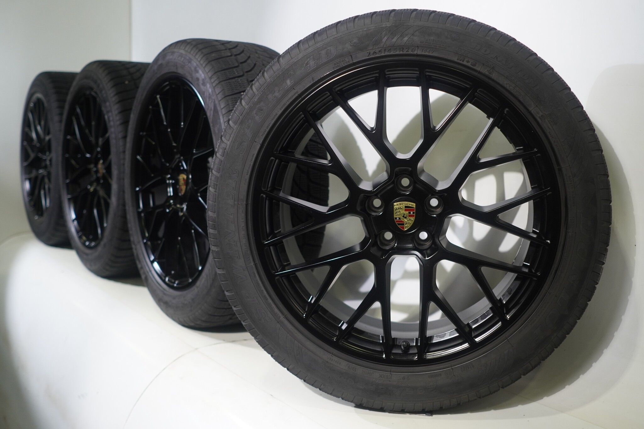 Porsche Macan II + III 95B 20 inch rims Dunlop Winter tires Original ...