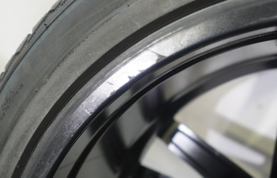 BMW BMW X3M X4M F97 F98 764M 20 inch rims Michelin Winter tires Original