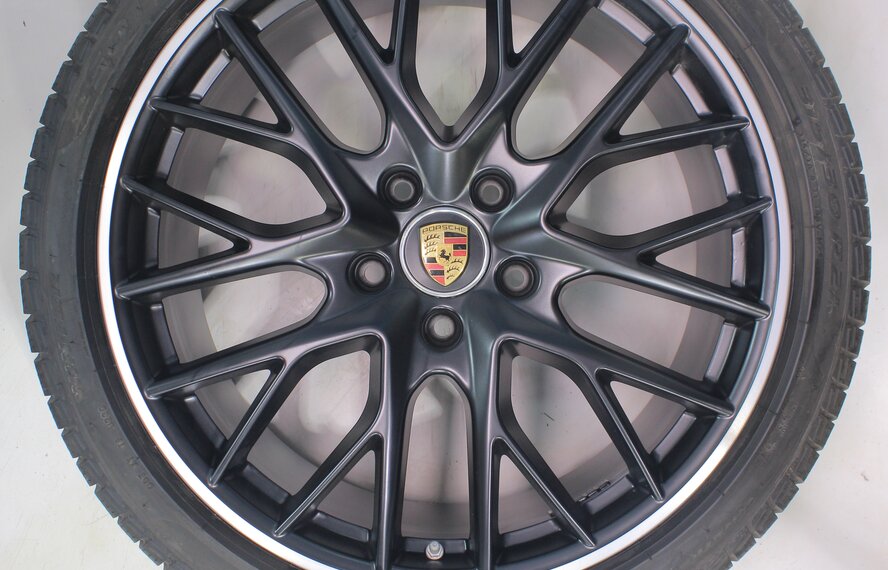 Porsche Porsche Panamera 971 21 inch rims Pirelli Winter tires Original