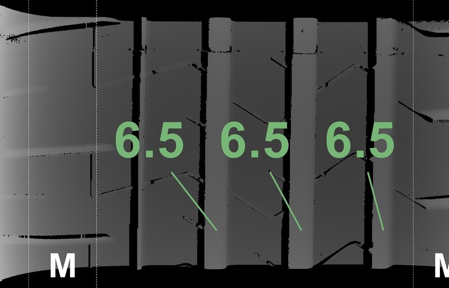 Mini Mini Cooper / S / One / Convertible F55 F56 F57 JCW902 18 inch rims Pirelli Runflat Summer Tires New Original