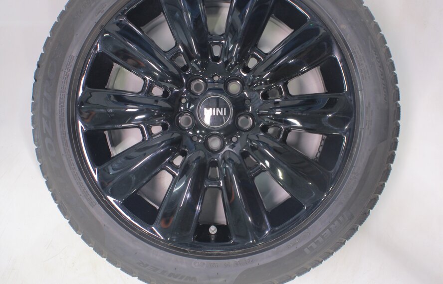 Mini Mini Countryman F60 533 18 inch rims Pirelli Runflat Winter tires New Original
