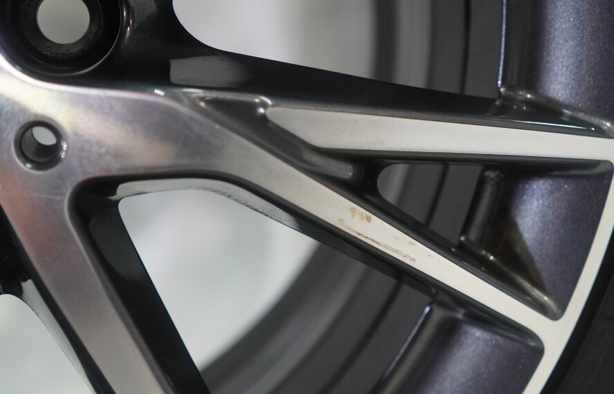 BMW BMW 1 2 series F40 F44 2 series Gran Coupe 489 17 inch rims Pirelli Winter tires Original