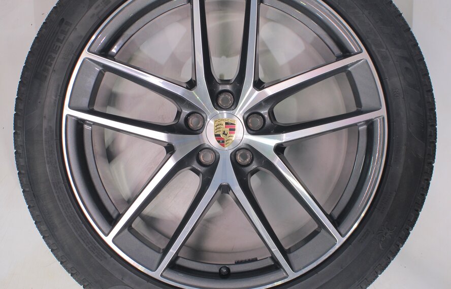 Porsche Porsche Macan II + III 95B 20 inch rims Pirelli Winter tires Original
