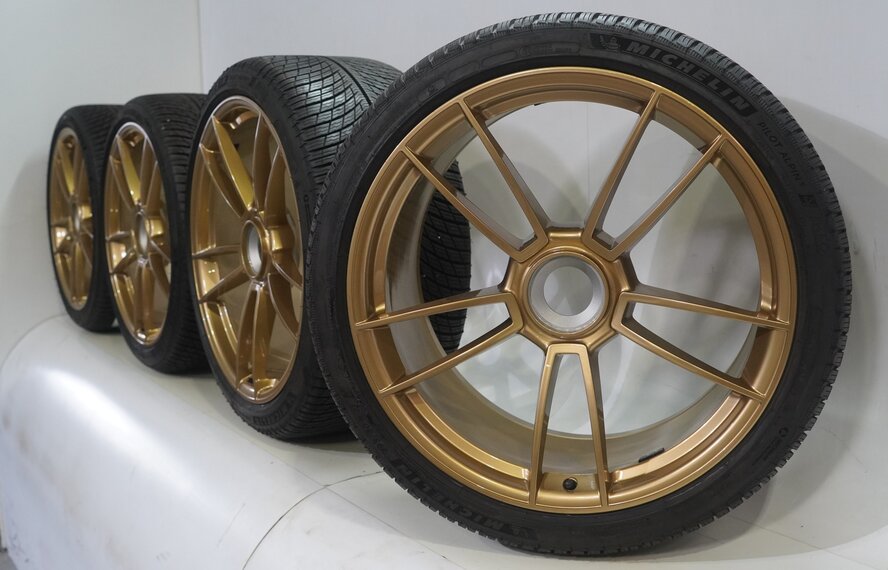 Porsche Porsche 911 992.1 GTS 20 & 21 inch wheels Michelin Winter Tires Original
