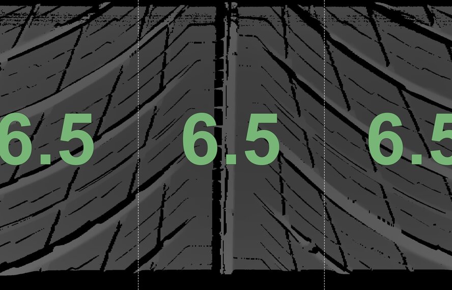 Porsche Porsche 911 992.1 GTS 20 & 21 inch wheels Michelin Winter Tires Original