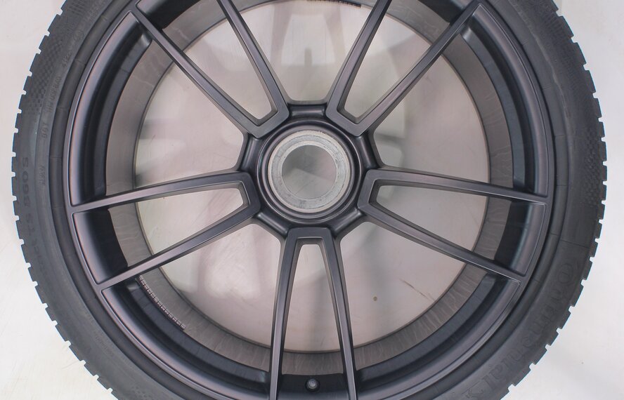 Porsche Porsche 911 992 GTS Turbo S GT3 20 & 21 inch rims Continental Winter tires Original