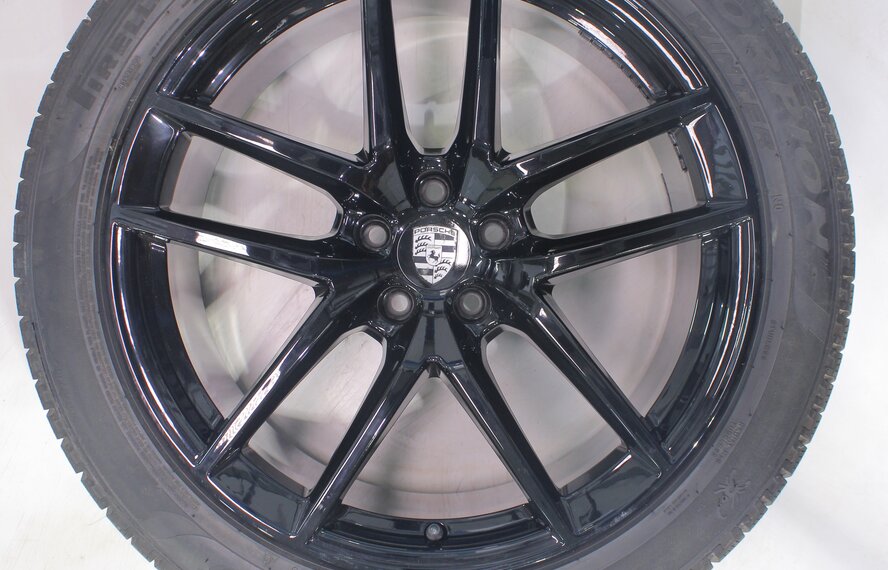 Porsche Porsche Macan II + III 95B 20 inch rims Pirelli Winter tires Original