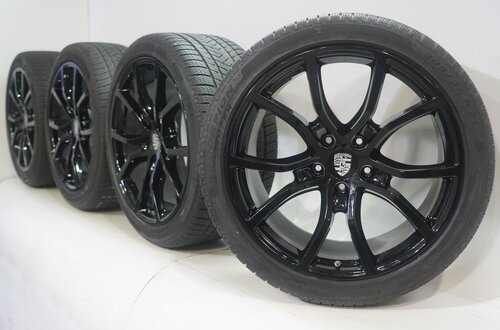 Porsche Porsche Cayenne E3 21 inch wheels Pirelli Winter Tires Original