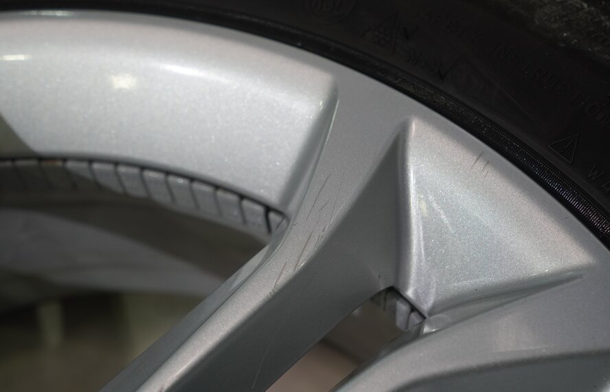 BMW BMW X3 X4 G01 G02 688 18 inch wheels Michelin Runflat Winter Tires Original