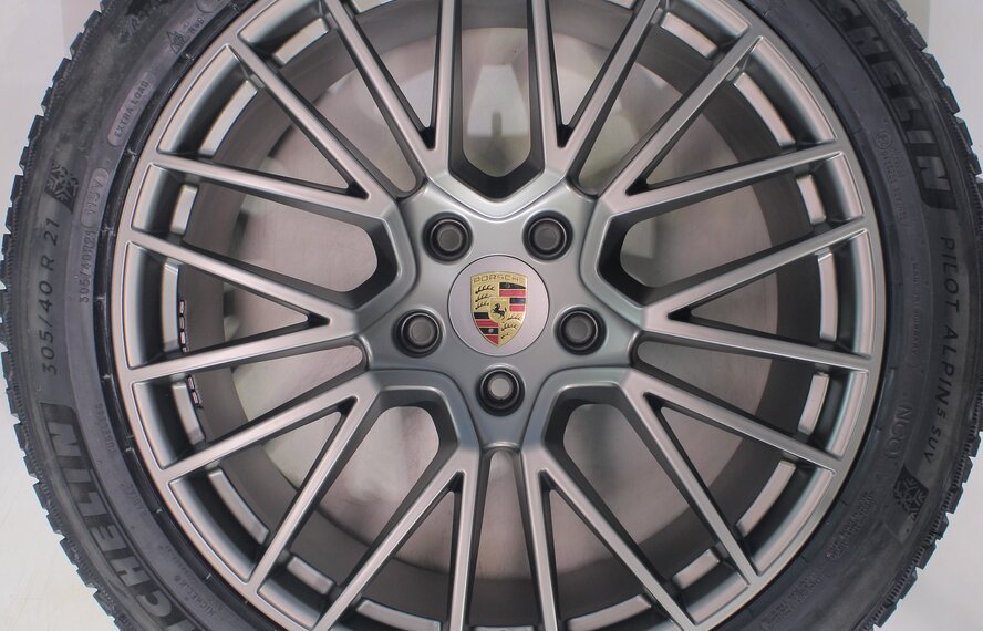 Porsche Porsche Cayenne E3 21 inch wheels Michelin Winter Tires New Original