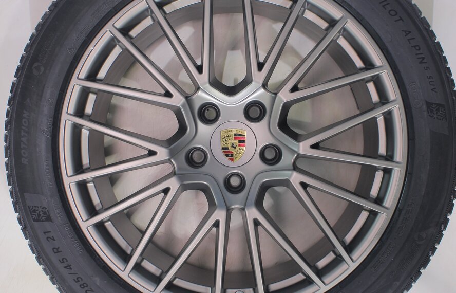 Porsche Porsche Cayenne E3 21 inch wheels Michelin Winter Tires New Original