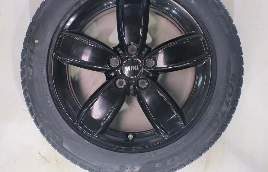 Mini Mini Countryman F60 531 17 inch wheels Pirelli Runflat Winter Tires New Original