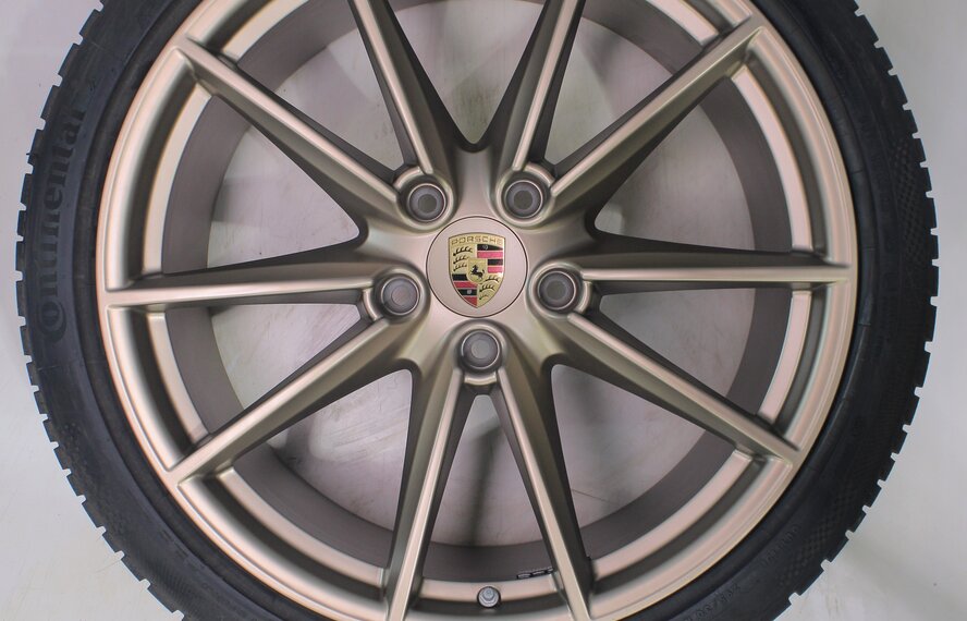 Porsche Porsche 911 992 Carrera S 4S Targa 4S 20 & 21 inch wheels Continental Winter Tires Original