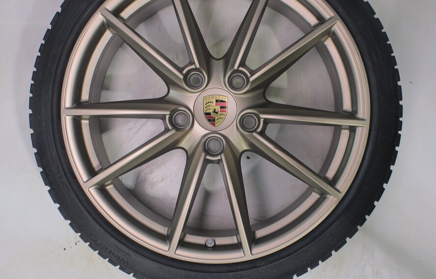 Porsche Porsche 911 992 Carrera S 4S Targa 4S 20 & 21 inch wheels Continental Winter Tires Original