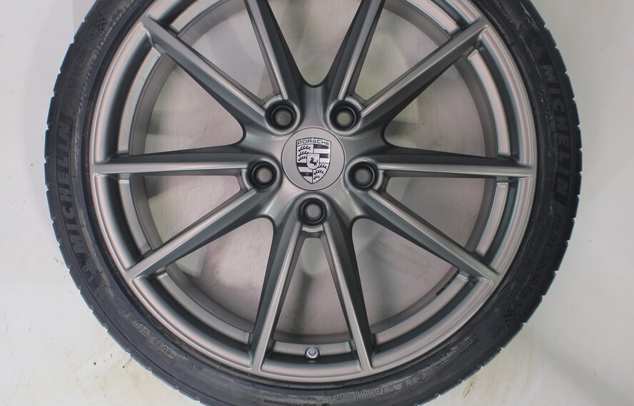 Porsche Porsche 911 992 Carrera S 4S Targa 4S 20 & 21 inch wheels Michelin Summer Tires New Original
