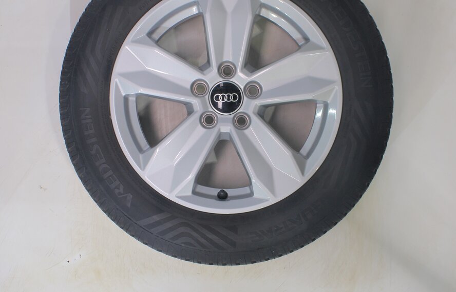 Audi Audi A1 S1 82A 8X 15 inch wheels Vredestein All-Season (4 seasons) Original