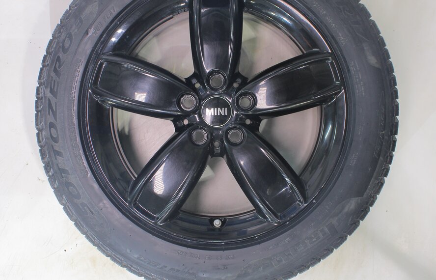 Mini Mini Countryman F60 531 17 inch wheels Pirelli Runflat Winter Tires New Original