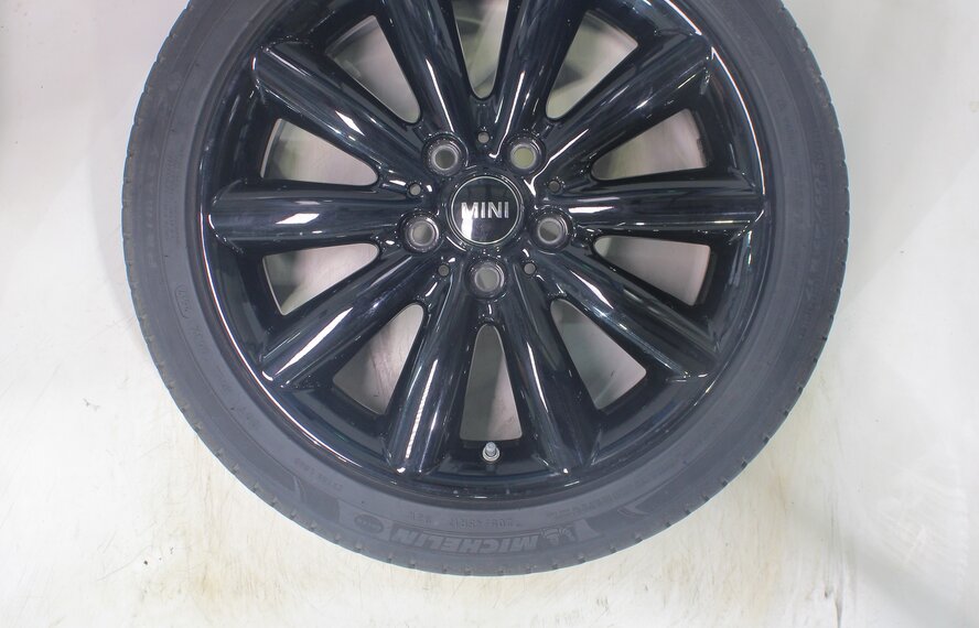 Mini Mini Cooper / S / One / Convertible F55 F56 F57 499 17 inch wheels Michelin Summer Tires Original