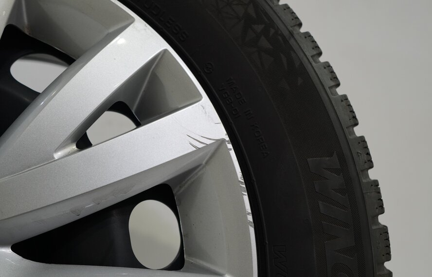 Volkswagen Volkswagen Golf 5 6 7 8 16 inch rims Nexen Winter Tires Original