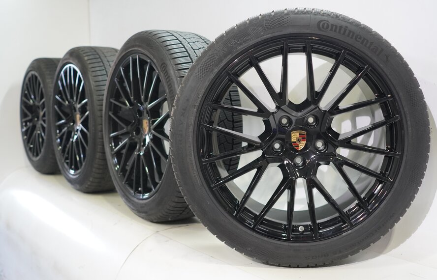 Porsche Porsche Cayenne Coupé 21 inch wheels Continental Winter Tires Original