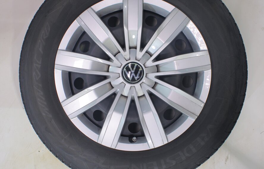 Volkswagen Volkswagen Tiguan II 17 inch wheels Vredestein Winter Tires Original