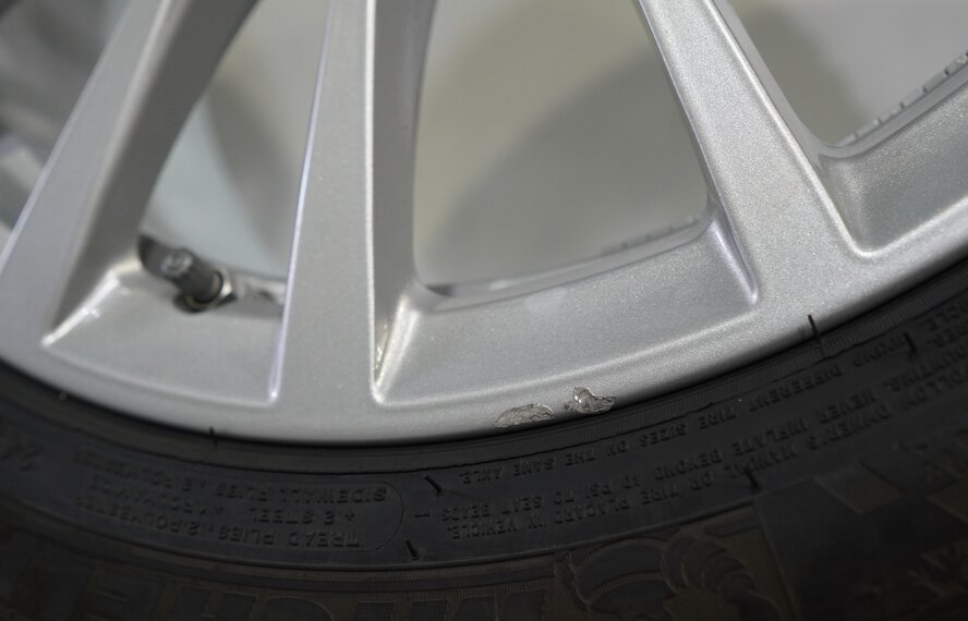 BMW BMW 5 Series G30 G31 8 Series G14 G15 G16 619 18 inch wheels Michelin Winter Tires Original