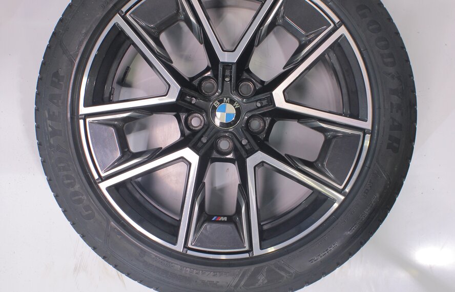 BMW BMW 4 Series i4 G26 858M 18 inch wheels Goodyear Winter Tires New Original