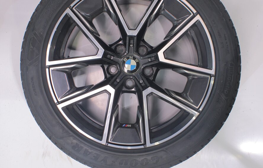 BMW BMW 4 Series i4 G26 858M 18 inch wheels Goodyear Winter Tires New Original