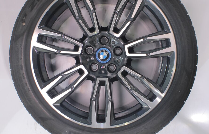 BMW BMW 5 series i5 G60 G61 935M 19 inch wheels Pirelli Summer tires Original