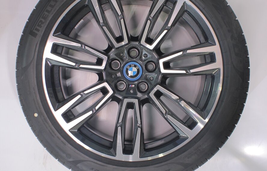BMW BMW 5 series i5 G60 G61 935M 19 inch wheels Pirelli Summer tires Original