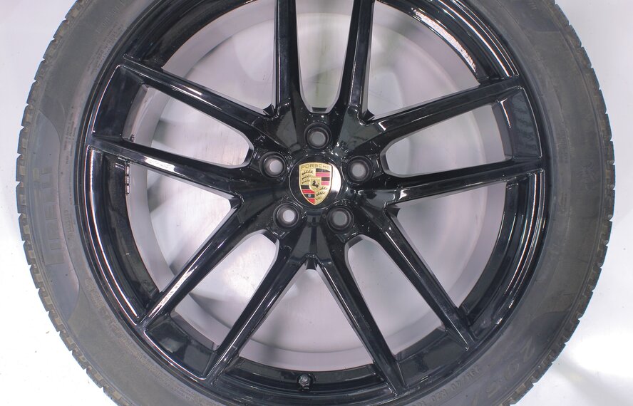 Porsche Porsche Macan II + III 95B 20 inch wheels Pirelli Winter Tires New Original