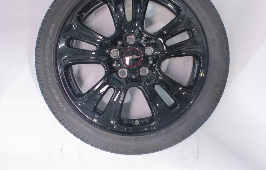 Mini Mini Cooper / S / One / Cabrio F55 F56 F57 JCW510 17 inch wheels Dunlop run-flat winter tires Original