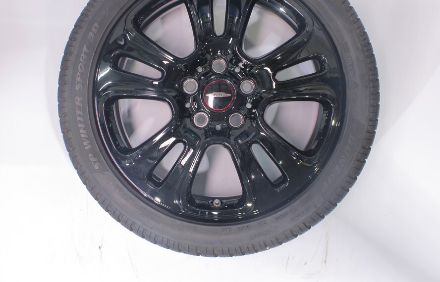 Mini Mini Cooper / S / One / Cabrio F55 F56 F57 JCW510 17 inch wheels Dunlop run-flat winter tires Original