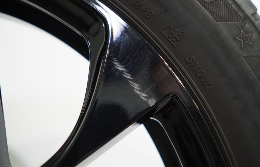 BMW BMW i3s 428 19 inch rims Bridgestone Winter Tires Original