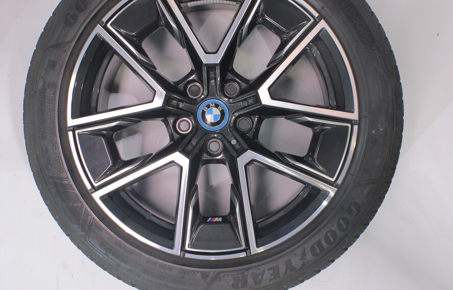 BMW BMW 4 Series i4 G26 858M 18-inch wheels Goodyear Winter Tires Original