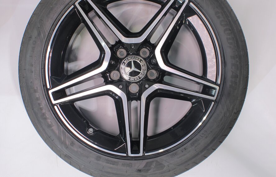 Mercedes Mercedes E-Class W213 S213 18 inch wheels Goodyear Summer Tires Original