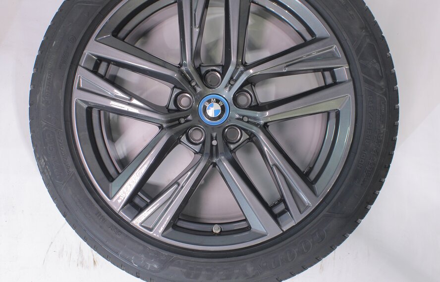 BMW BMW 4 Series i4 G26 853 18-inch wheels Goodyear Winter Tires New Original