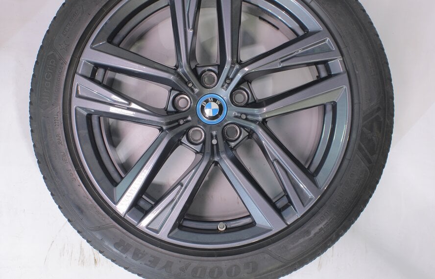 BMW BMW 4 Series i4 G26 853 18-inch wheels Goodyear Winter Tires New Original