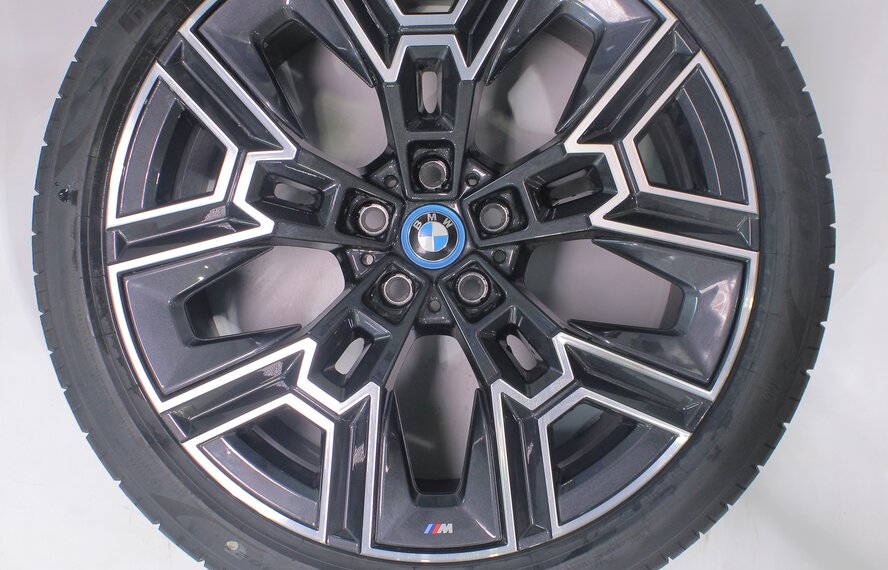 BMW BMW 5 Series i5 G60 G61 939M 20 inch wheels Pirelli Summer Tires Original