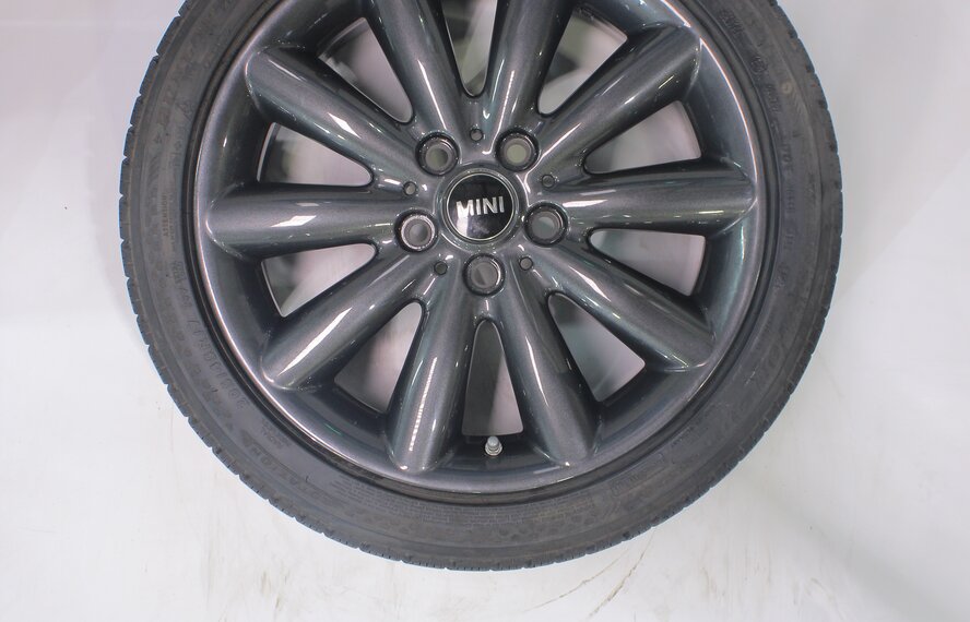 Mini Mini Cooper / S / One / Convertible F55 F56 F57 499 17 inch wheels Dunlop Runflat Winter tires Original