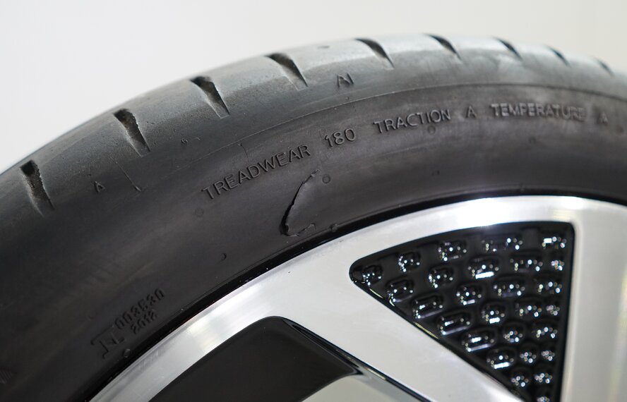 Mini Mini F65 / F66 F67 One / Cooper / Cooper D / Cooper S 958 18 inch rims Hankook Summer Tires Original