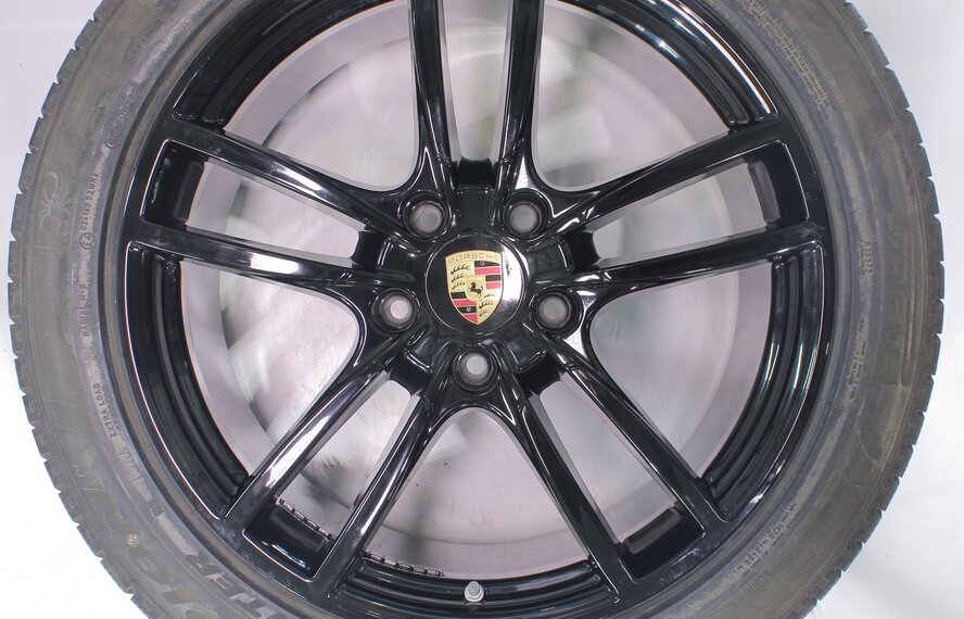 Porsche Porsche Cayenne E3 20 & 21 inch wheels Pirelli Winter Tires Original