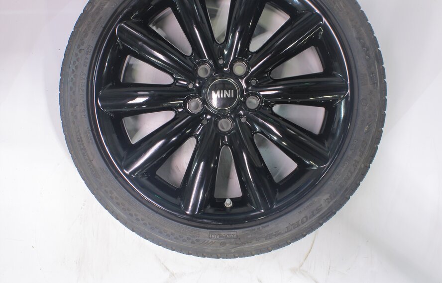 Mini Mini Cooper / S / One / Convertible F55 F56 F57 499 17 inch wheels Dunlop Runflat Winter Tires Original