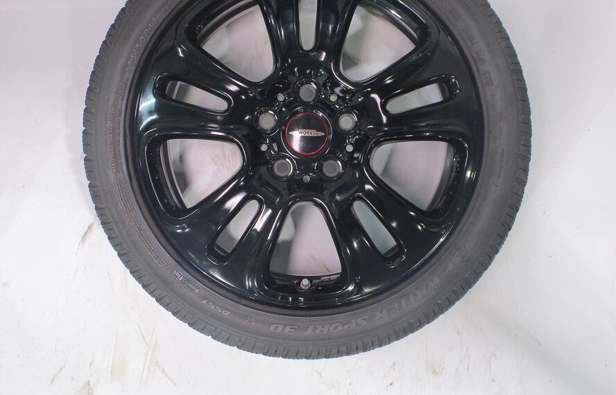 Mini Mini Cooper / S / One / Convertible F55 F56 F57 JCW510 17 inch wheels Dunlop Runflat Winter Tires Original